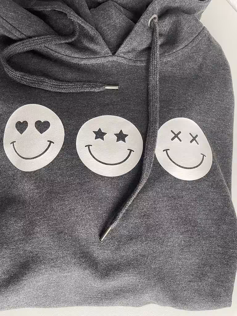 hoody smile 02